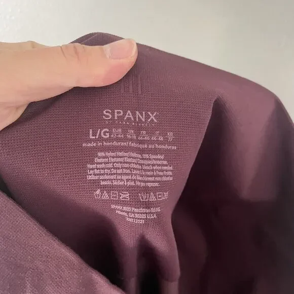 Spanx Size L High Rise Look at Me Now Seamless Cropped 24" Inseam Leggings - Picture 4 of 5